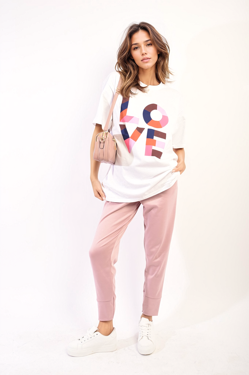 AMANDA Oversized Love Slogan Print Top