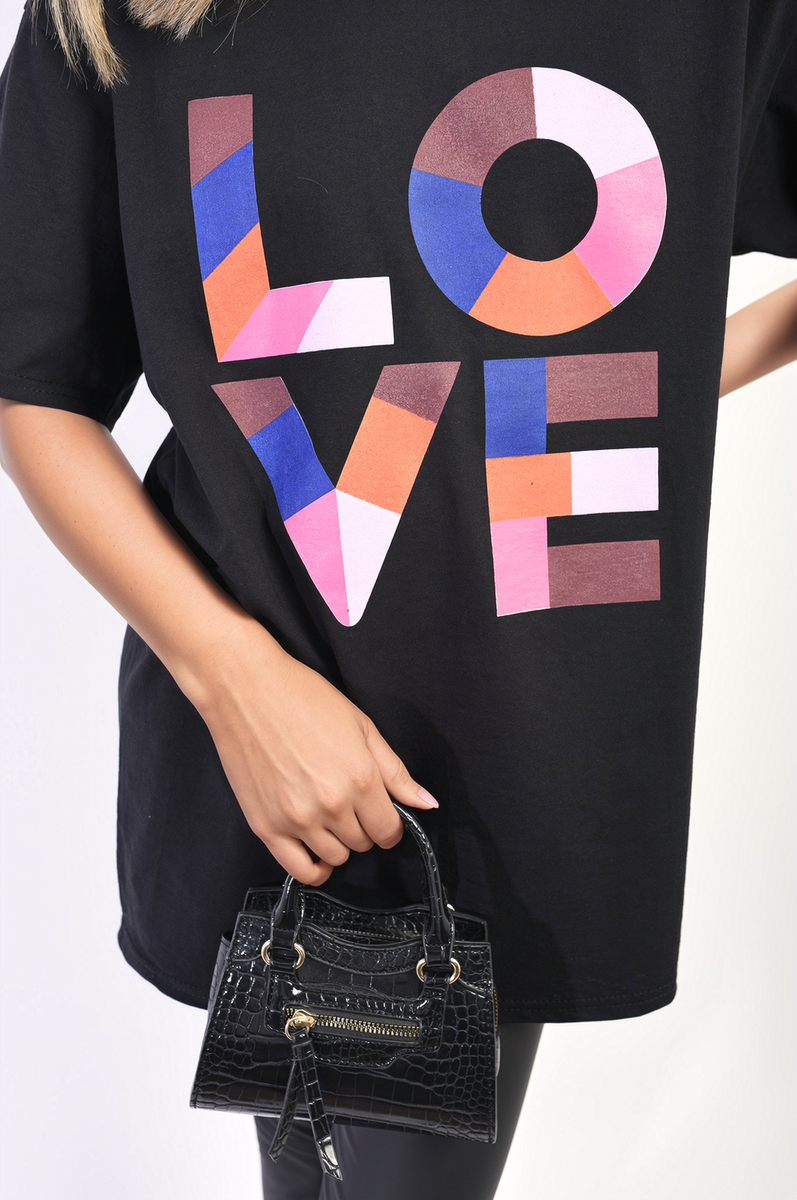 AMANDA Oversized Love Slogan Print Top