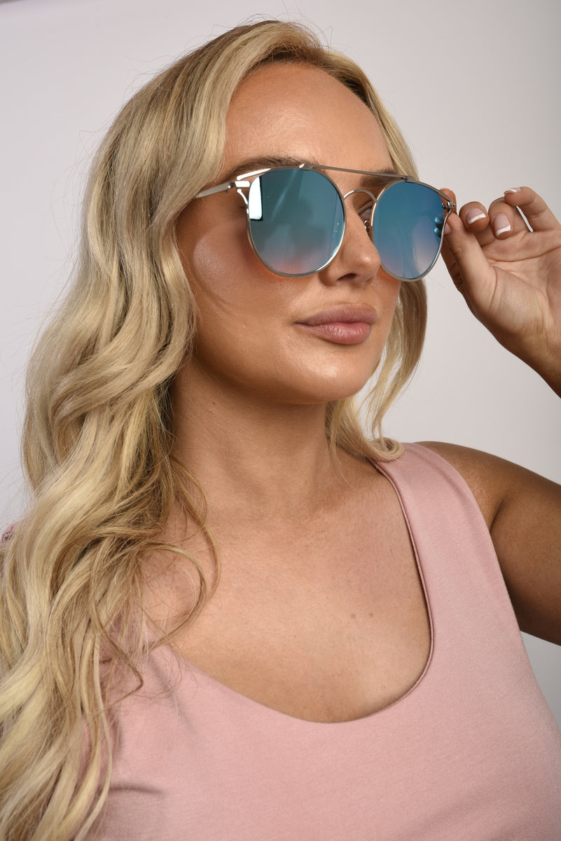 ANDI Full Rim Round Sunglasses