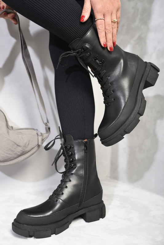 BONNIE Chunky Platform Lace-Up Ankle Boots