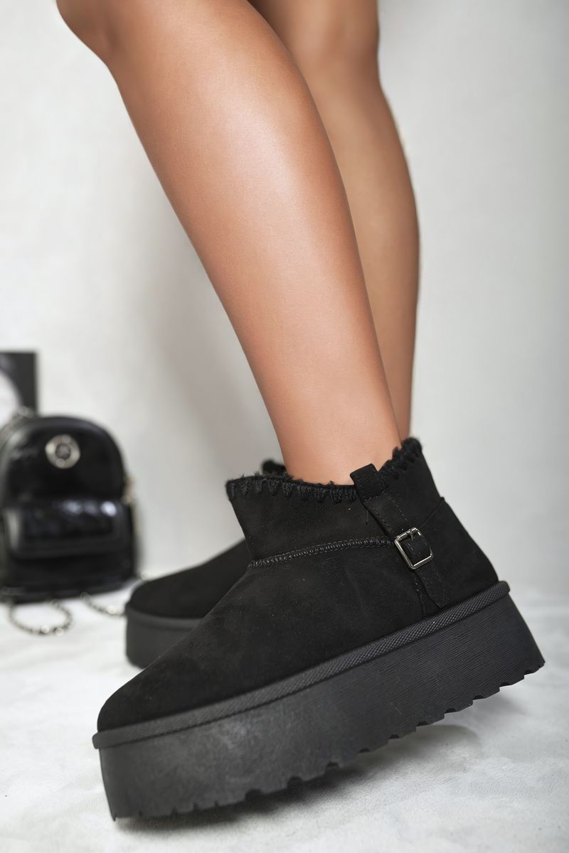 DEBRA Fur-lined Platform Ankle Boots