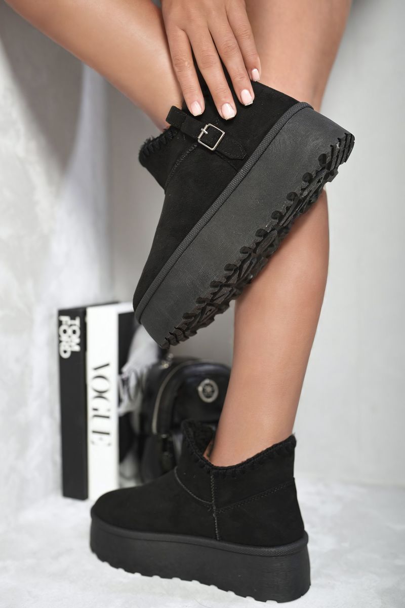 DEBRA Fur-lined Platform Ankle Boots