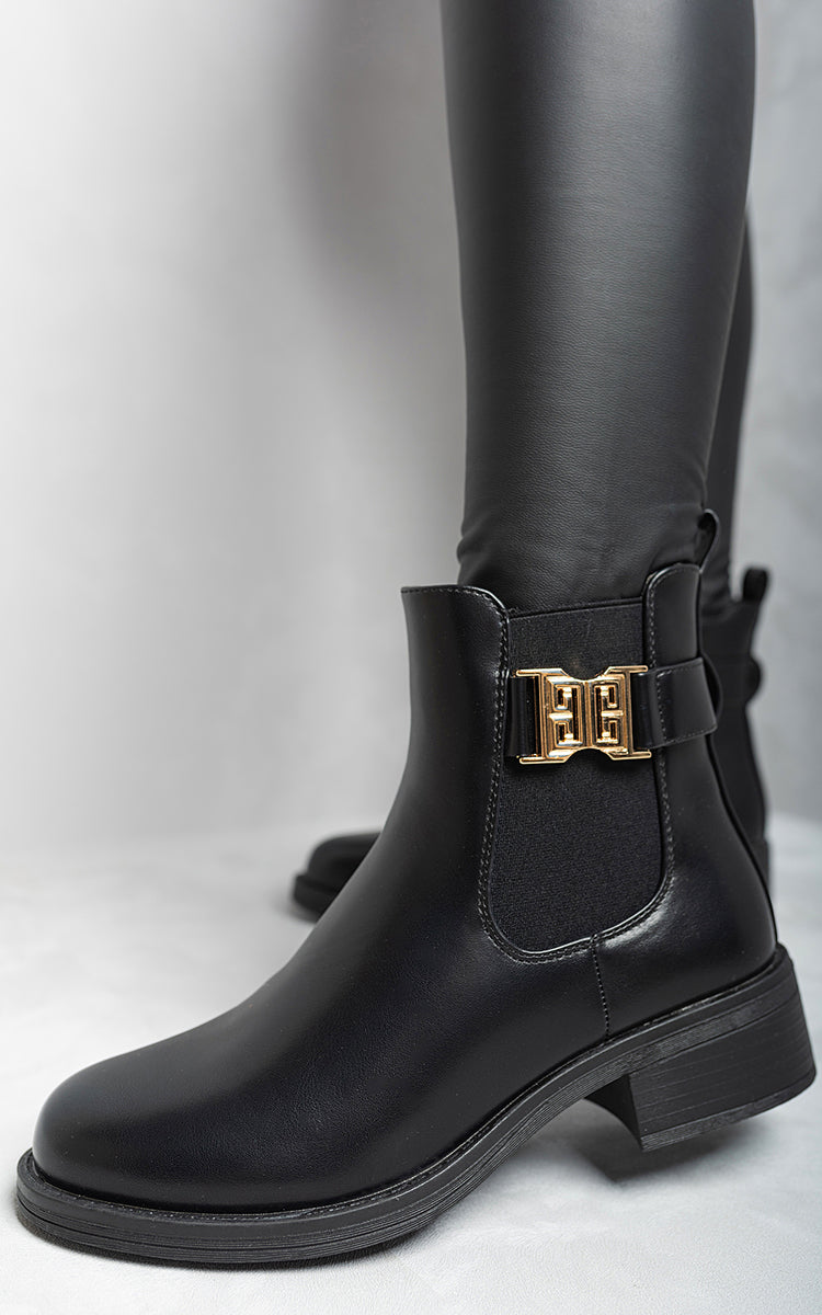 IVANNA Side Buckle Chelsea Ankle Boots