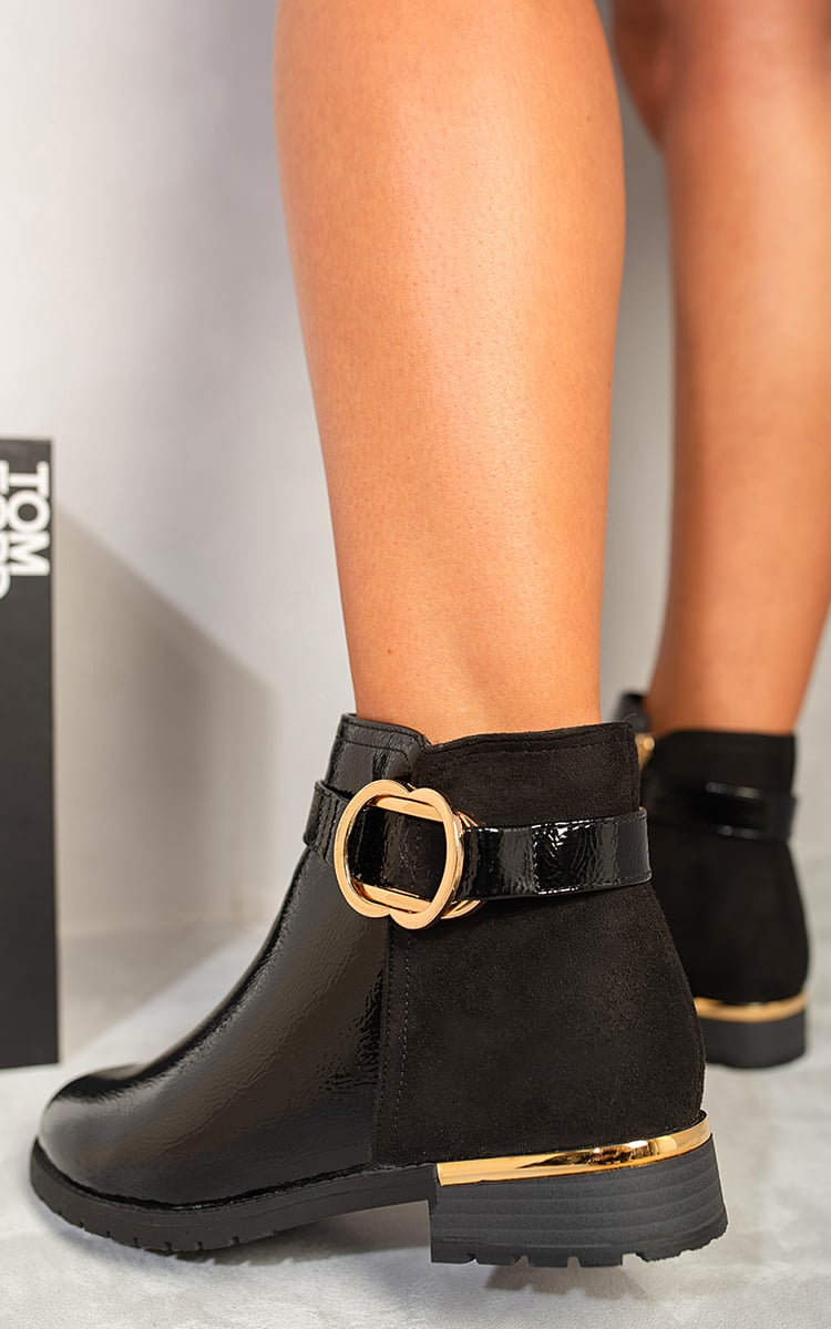 KELLY Buckle Belt Chelsea Boots Ankle Boots