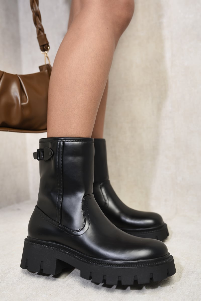 KEYLA Chunky Ankle Chelsea Boots