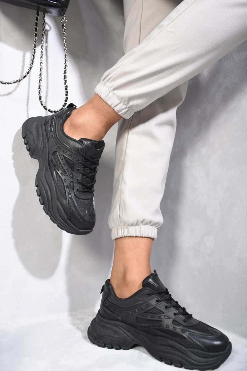 KYLEIGH Wedge Lace-Up Chunky Trainers