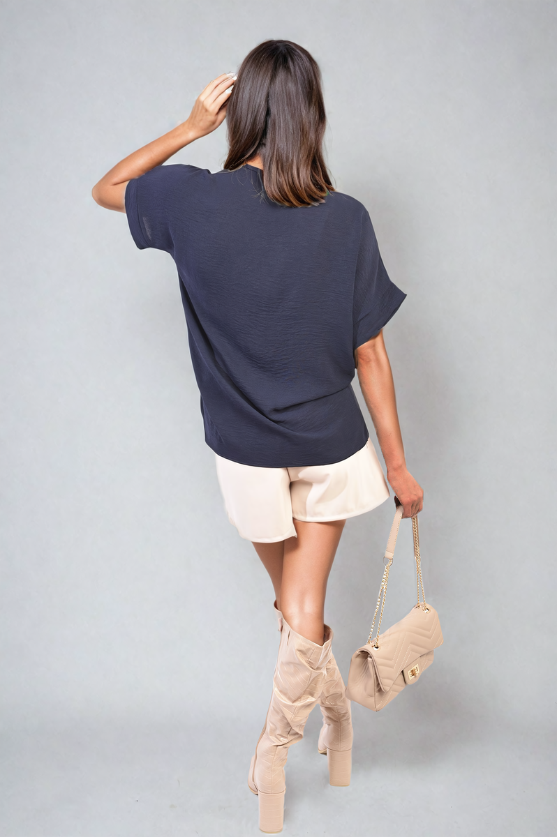 NELLIE V-Neck Twist Front Top