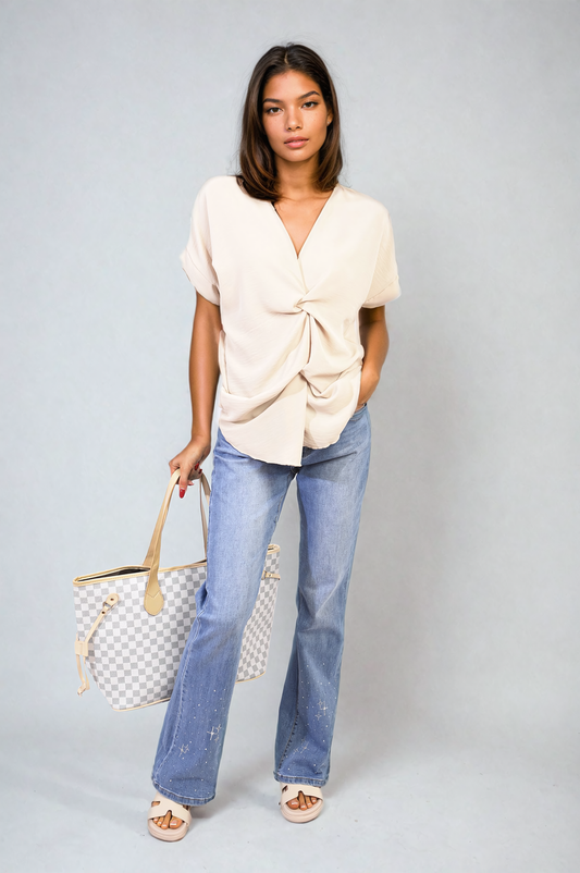 NELLIE V-Neck Twist Front Top