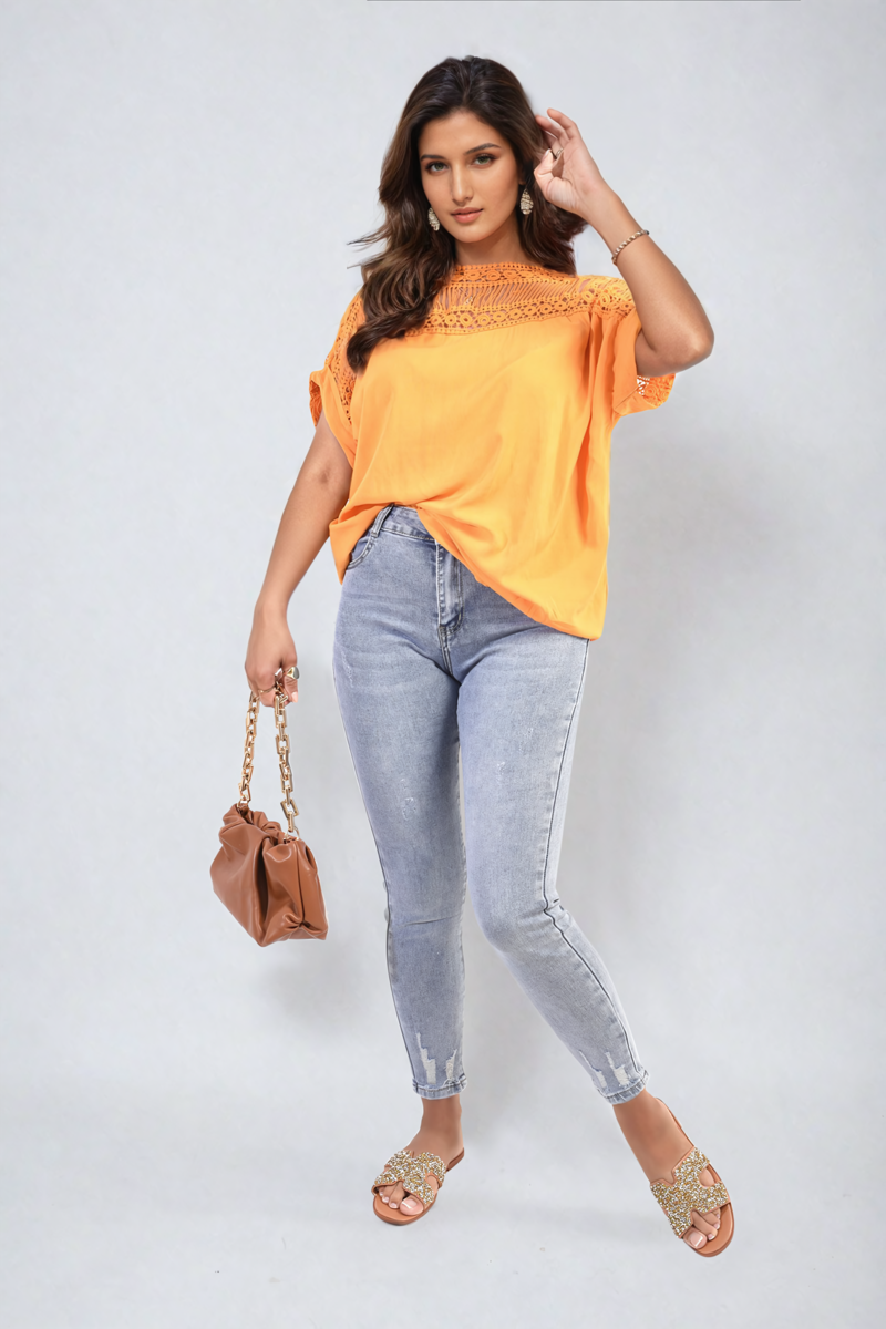 SEVYN Distressed High Waisted Jeans