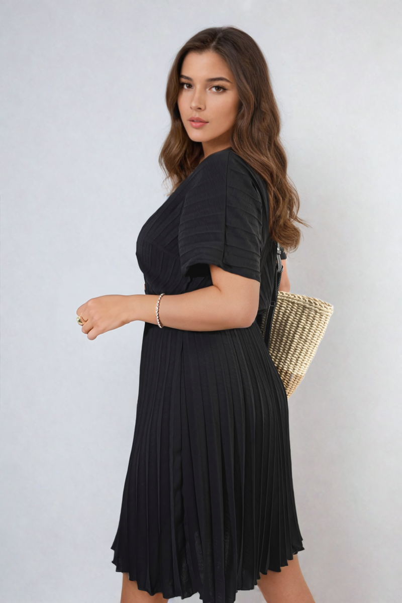 TERESA Short Sleeve Pleated Midi Dress