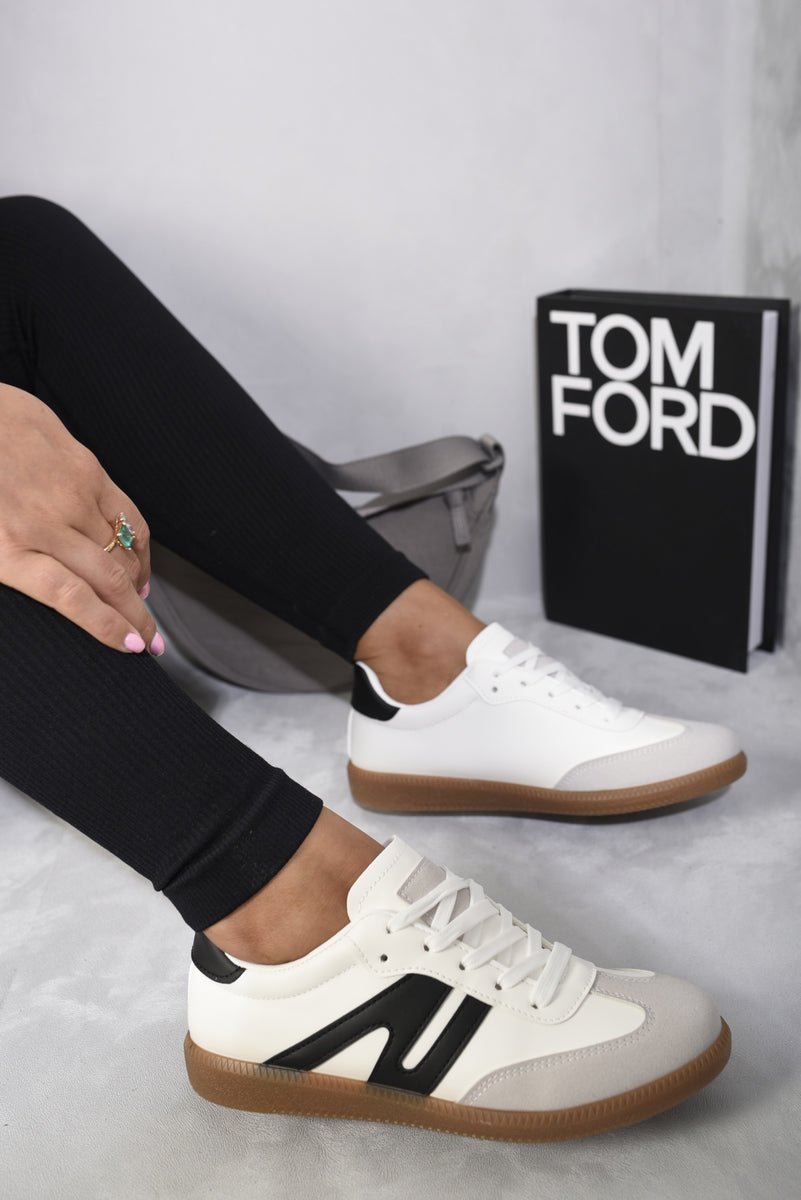 Low Top Lace-Up Trainers - Glamoo -